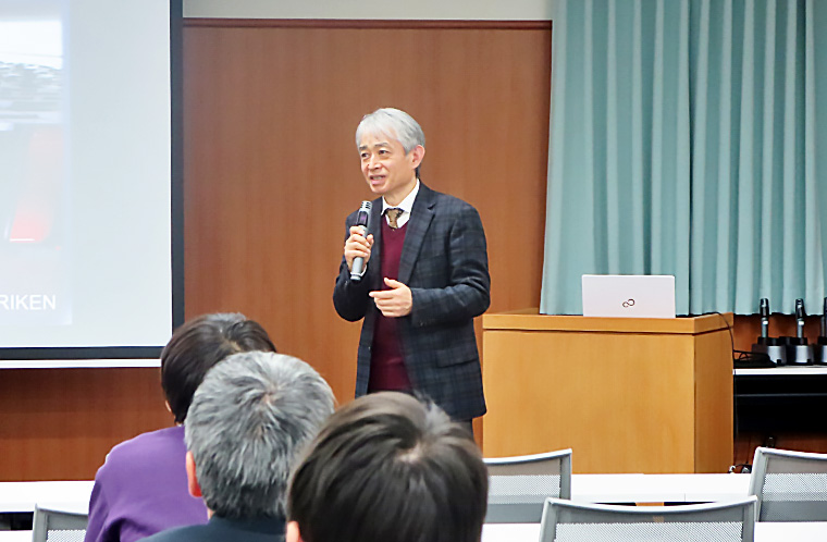 井上愛一郎氏